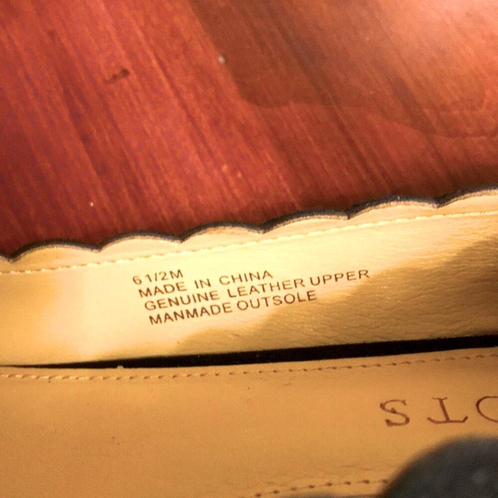 Final Price- TALBOTS Edison Scallop Genuine Suede Flats - Picture 10 of 16